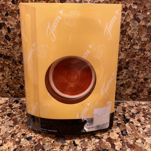 Fiesta 75th anniversary Christmas ornament, Paprika color, new in package - Picture 2 of 3